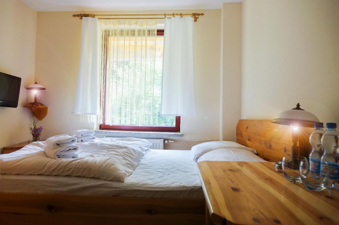 Zadrna Rezydencja Aparthotel Chełmsko Śląskie Εξωτερικό φωτογραφία