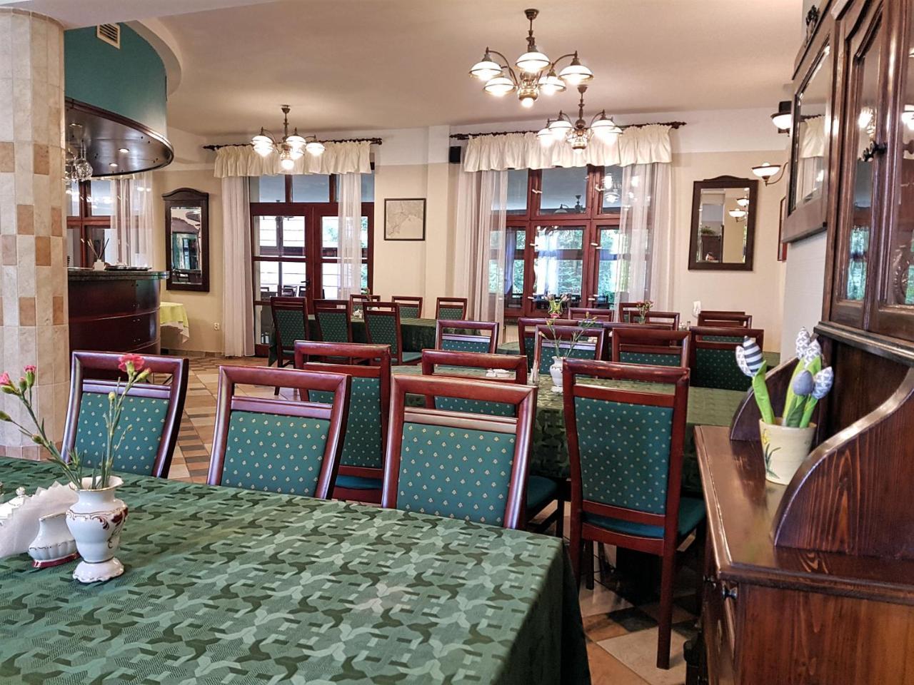 Zadrna Rezydencja Aparthotel Chełmsko Śląskie Εξωτερικό φωτογραφία
