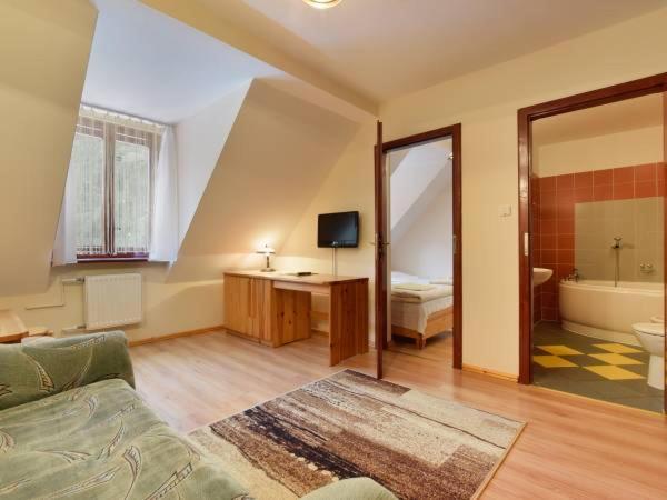 Zadrna Rezydencja Aparthotel Chełmsko Śląskie Εξωτερικό φωτογραφία